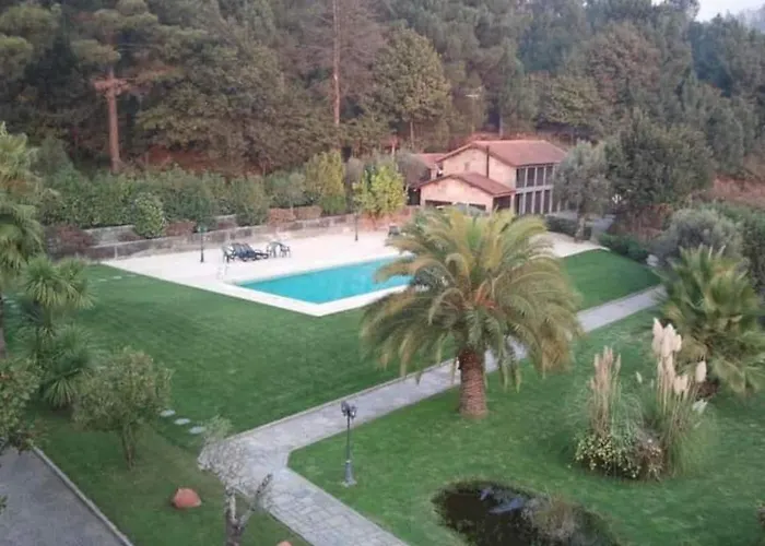 Quinta Do Carvalho - Nature 吉马良斯