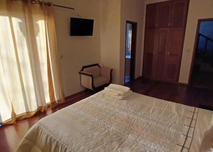 Quinta Do Carvalho - Nature بيت ضيافة غيمارايش